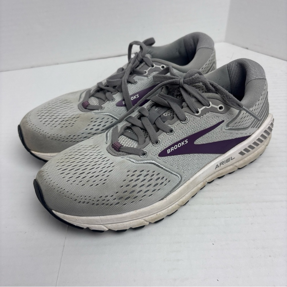 Brooks Women's Size 9 Sneakers Gray Purple Ariel 1203151B009 Running Shoes Comfy